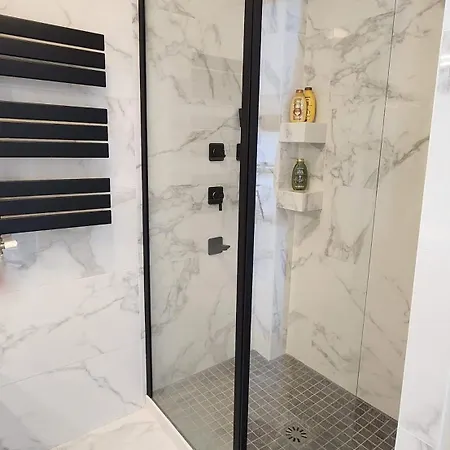Soleil Modern