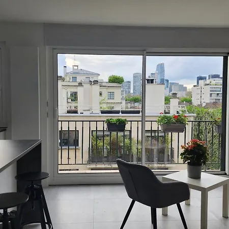 Апартаменты Soleil Modern