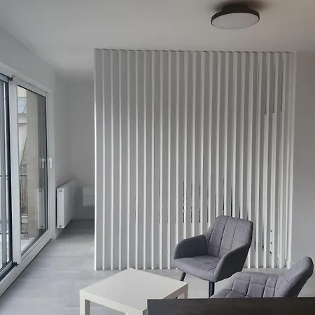 Soleil Modern Апартаменты Нёйи-сюр-Сен